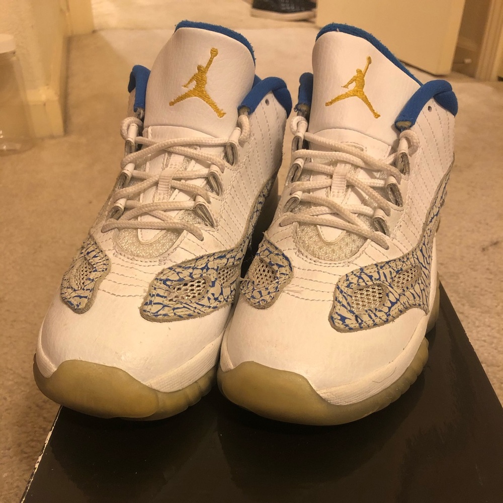 Air Jordan 11 retro low gs